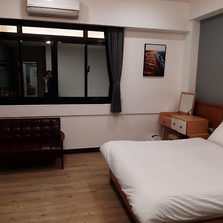 藏青民宿the Wind Guesthouse-Youth Inn Tchaj-nan Pokoj fotografie