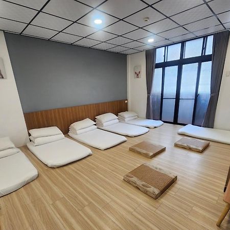 藏青民宿the Wind Guesthouse-Youth Inn Tchaj-nan Pokoj fotografie