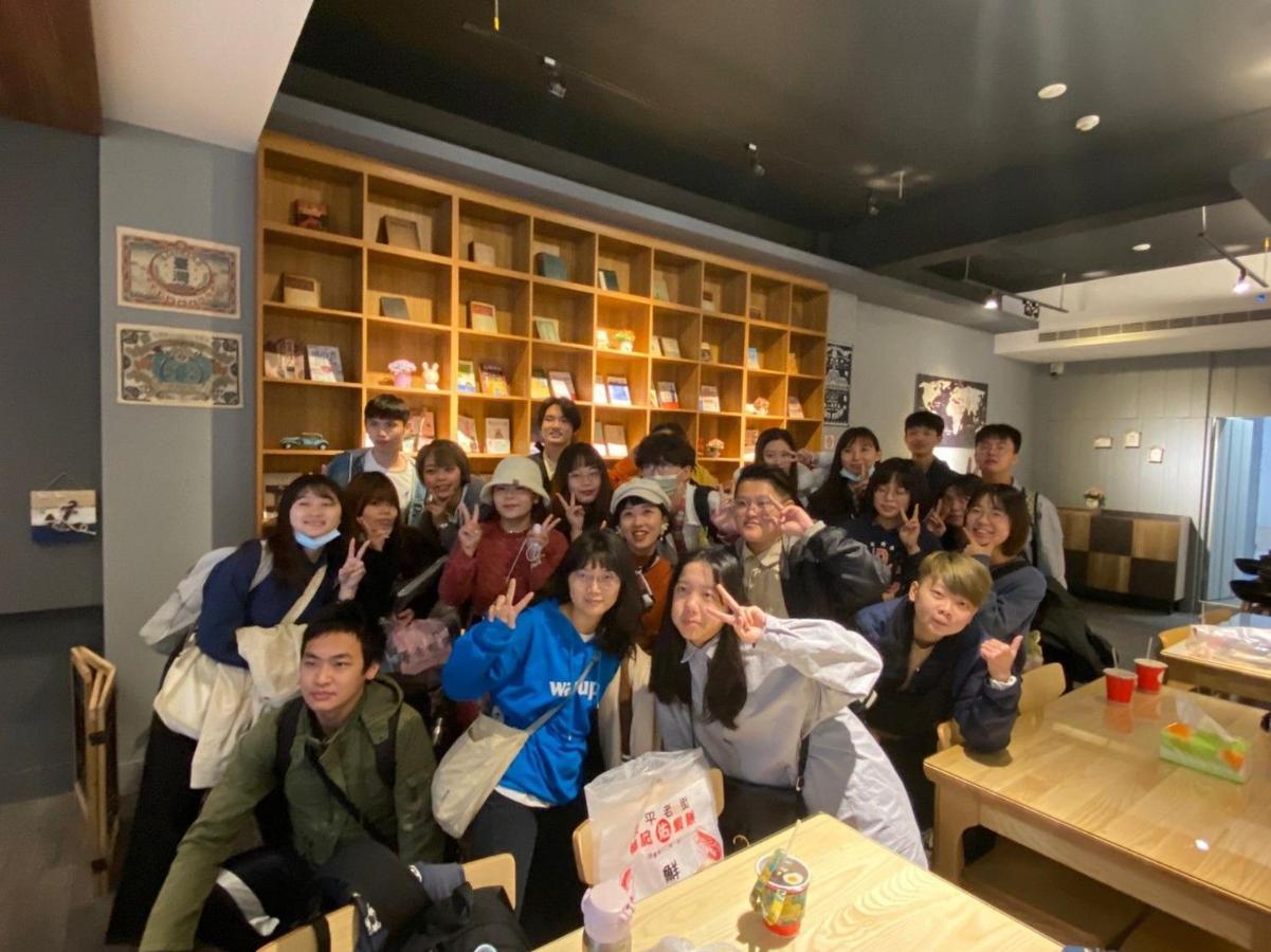 藏青民宿the Wind Guesthouse-Youth Inn Tchaj-nan Exteriér fotografie