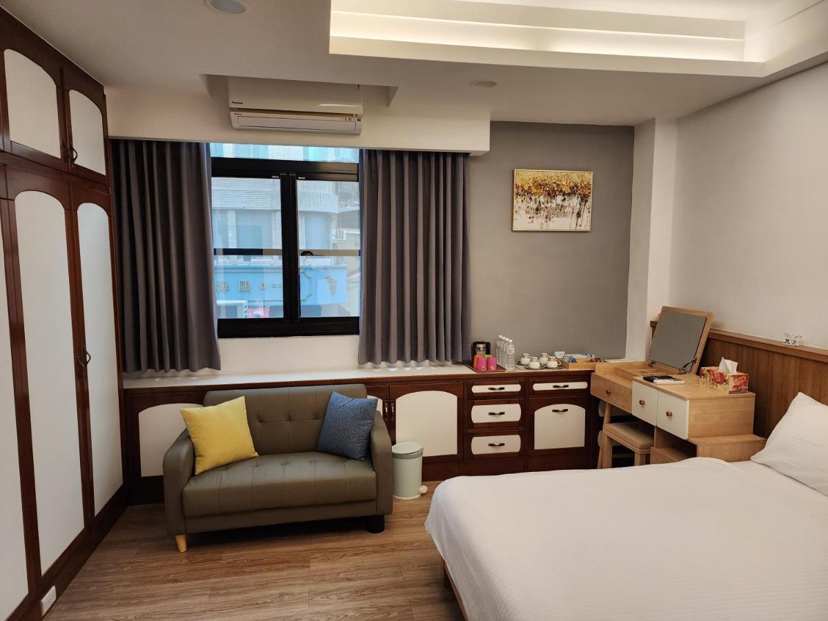 藏青民宿the Wind Guesthouse-Youth Inn Tchaj-nan Exteriér fotografie